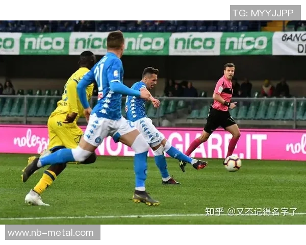 奥斯纳与帕德博恩激战正酣谁能在这场对决中笑到最后 奥斯纳与帕德博恩激战正酣谁能在这场对决中笑到最后