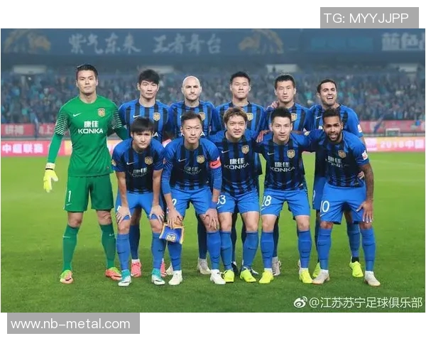 上港队与江苏苏宁激战正酣比分揭晓引发球迷热议