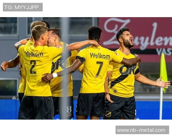 坎布尔与阿尔梅勒激战正酣比分揭晓引发球迷热议