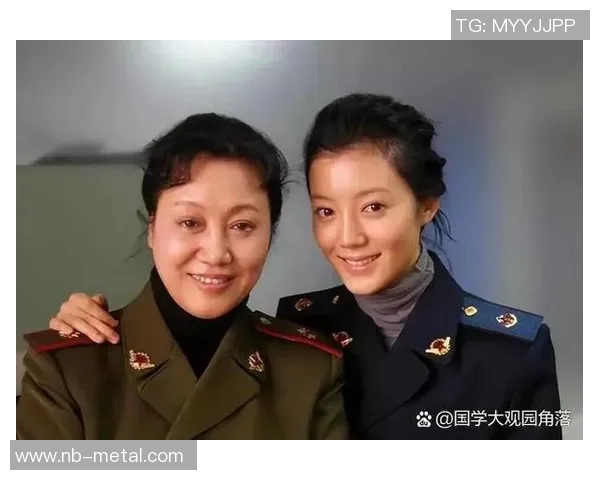 中国演员热爱足球明星背后的故事与情感交织 中国演员热爱足球明星背后的故事与情感交织